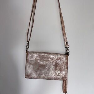 SOLD👛👛Bed Stu Cadence